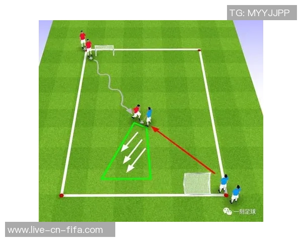 掌握足球脚背内侧踢高远球技巧提升传球精准度与控球能力的全面指南